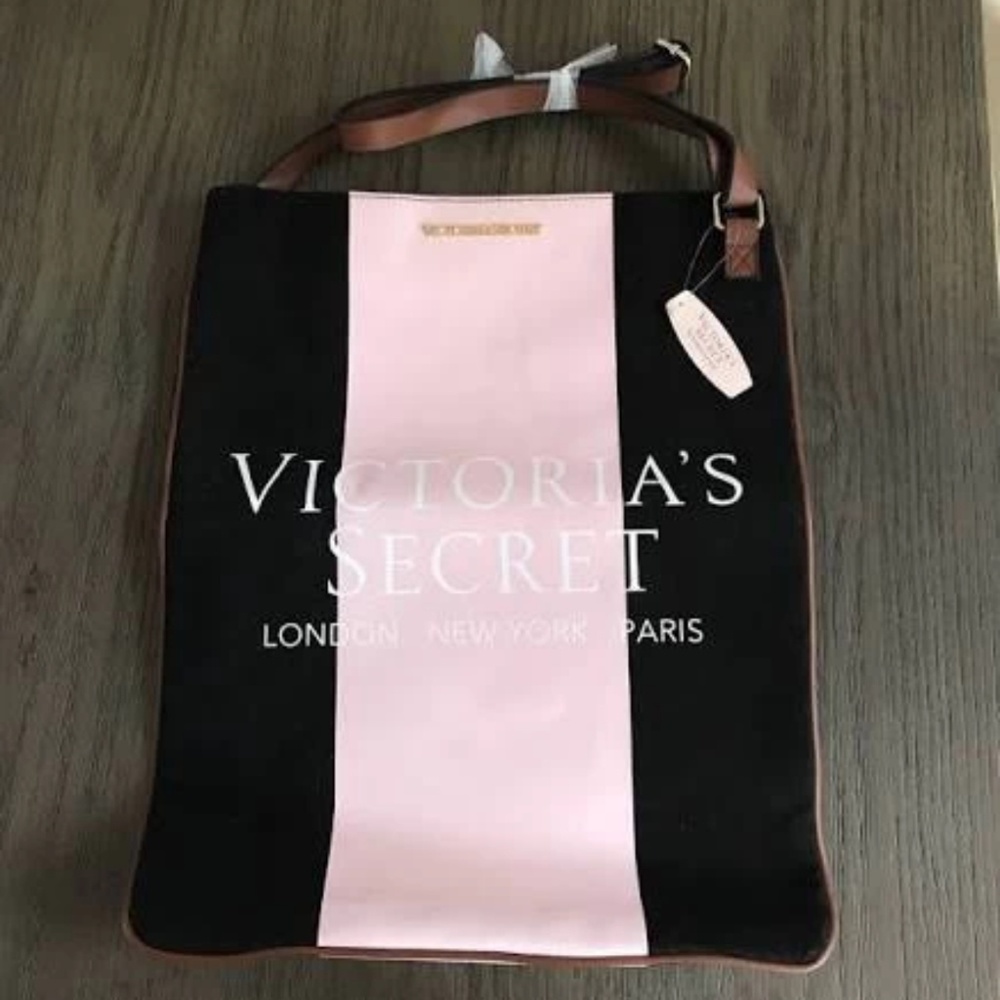 Victoria's secret cross-body bag NWT